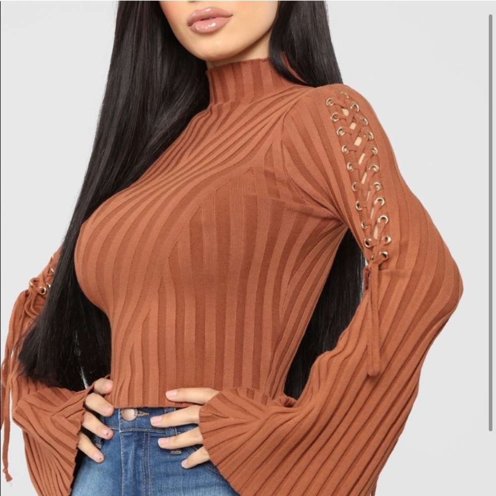 FASHIONNOVA - Picture 3 of 10